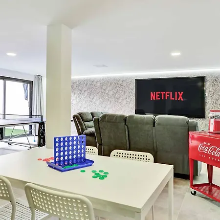 빌라 Picasso Caleta