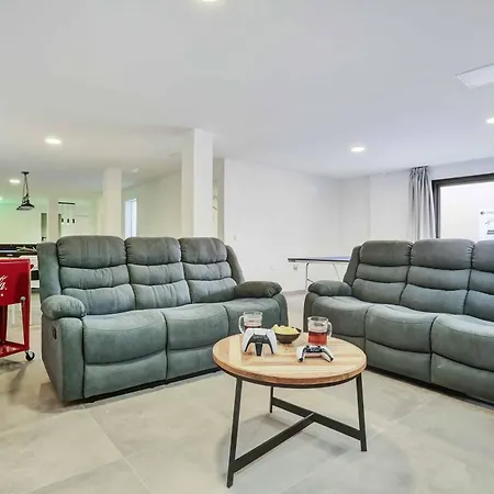 Picasso Caleta 빌라 칼레타데푸스테