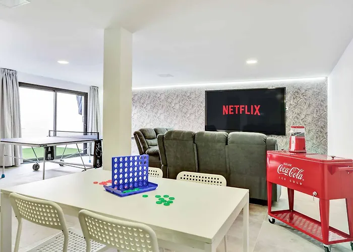 Willa Picasso Caleta