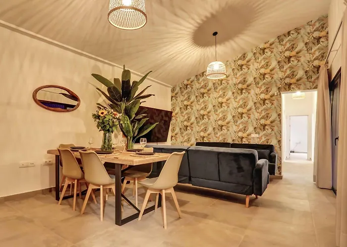 Picasso Caleta * Caleta De Fuste