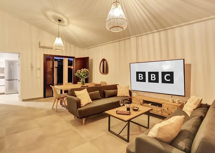 Willa Picasso Caleta