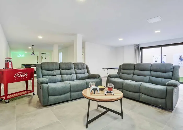 Picasso Caleta Villa Caleta De Fuste